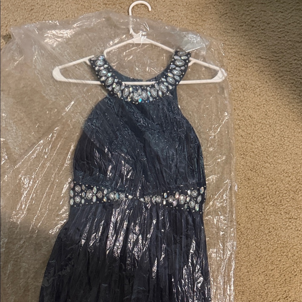 Elegant Navy Blue Halter Dress with Rhinestone Accents